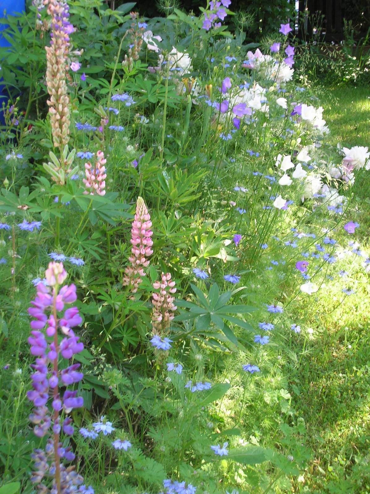 Garten 5 – Tonfiguren